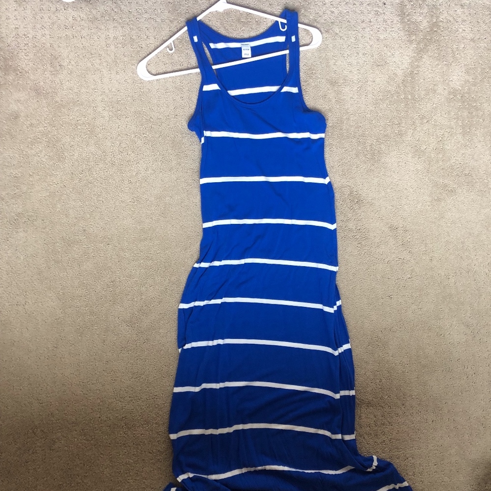 Maxi blue dress
